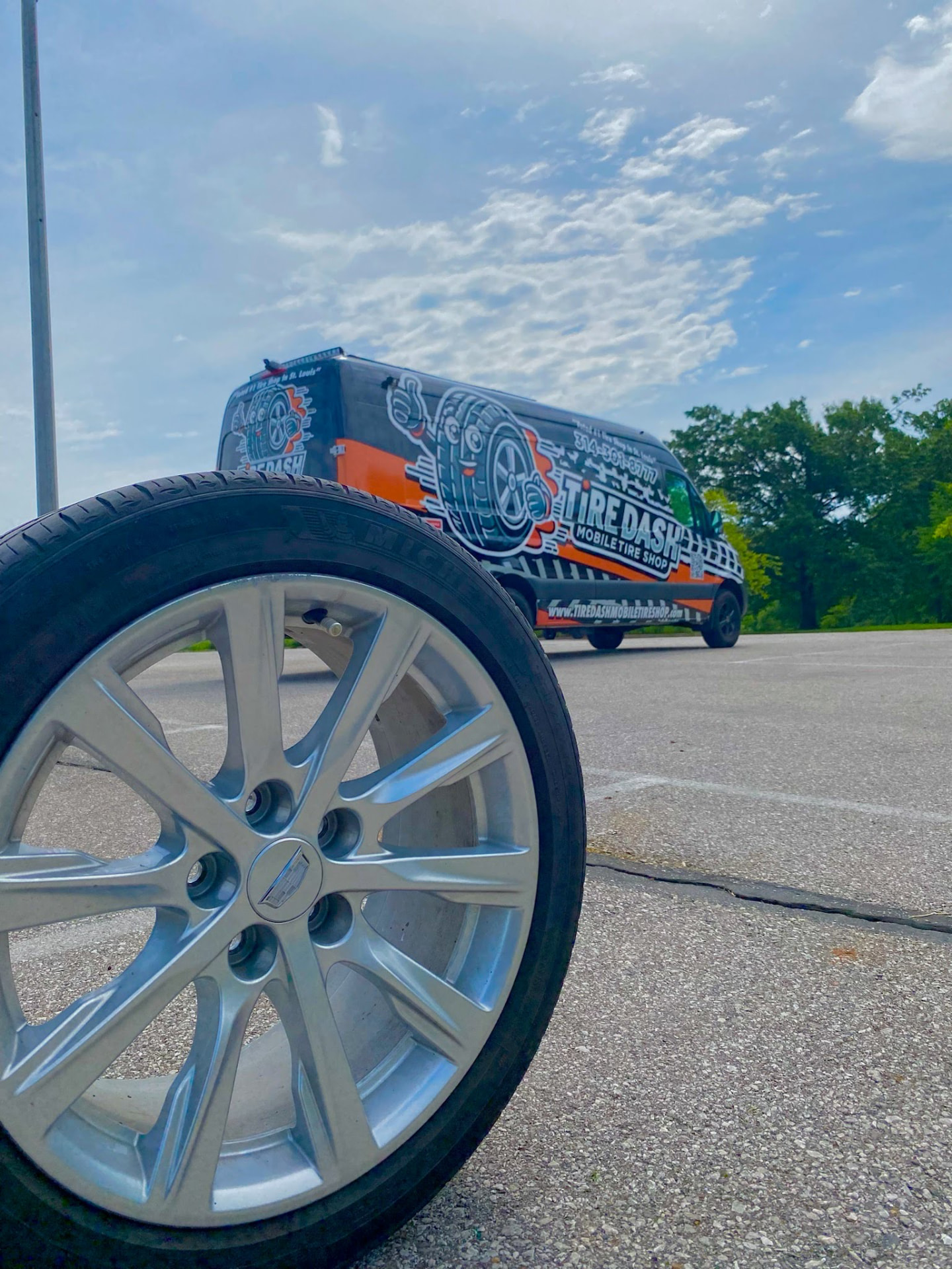 Tire Dash van on a customer service call